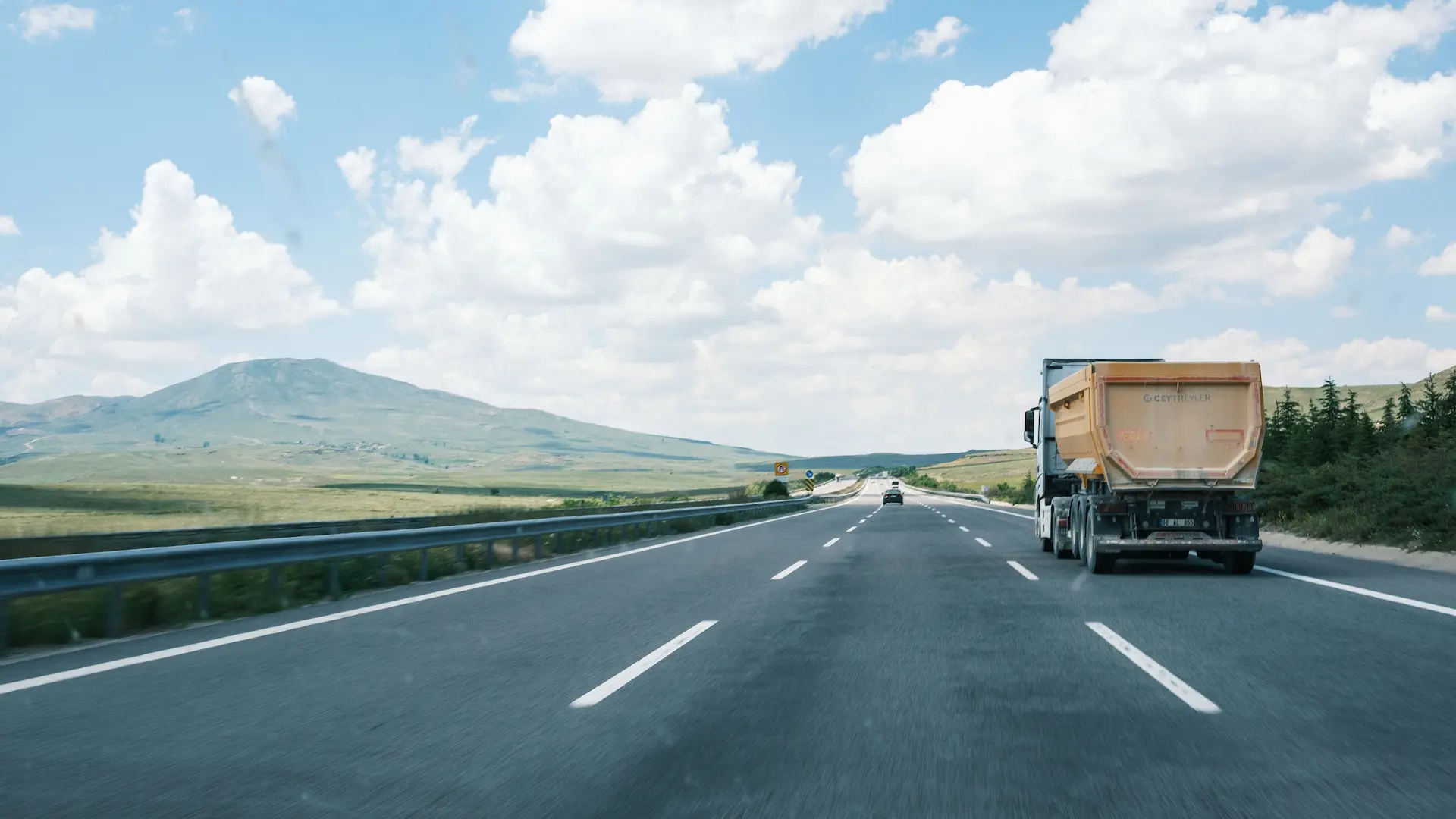 Movewala moving truck on the road